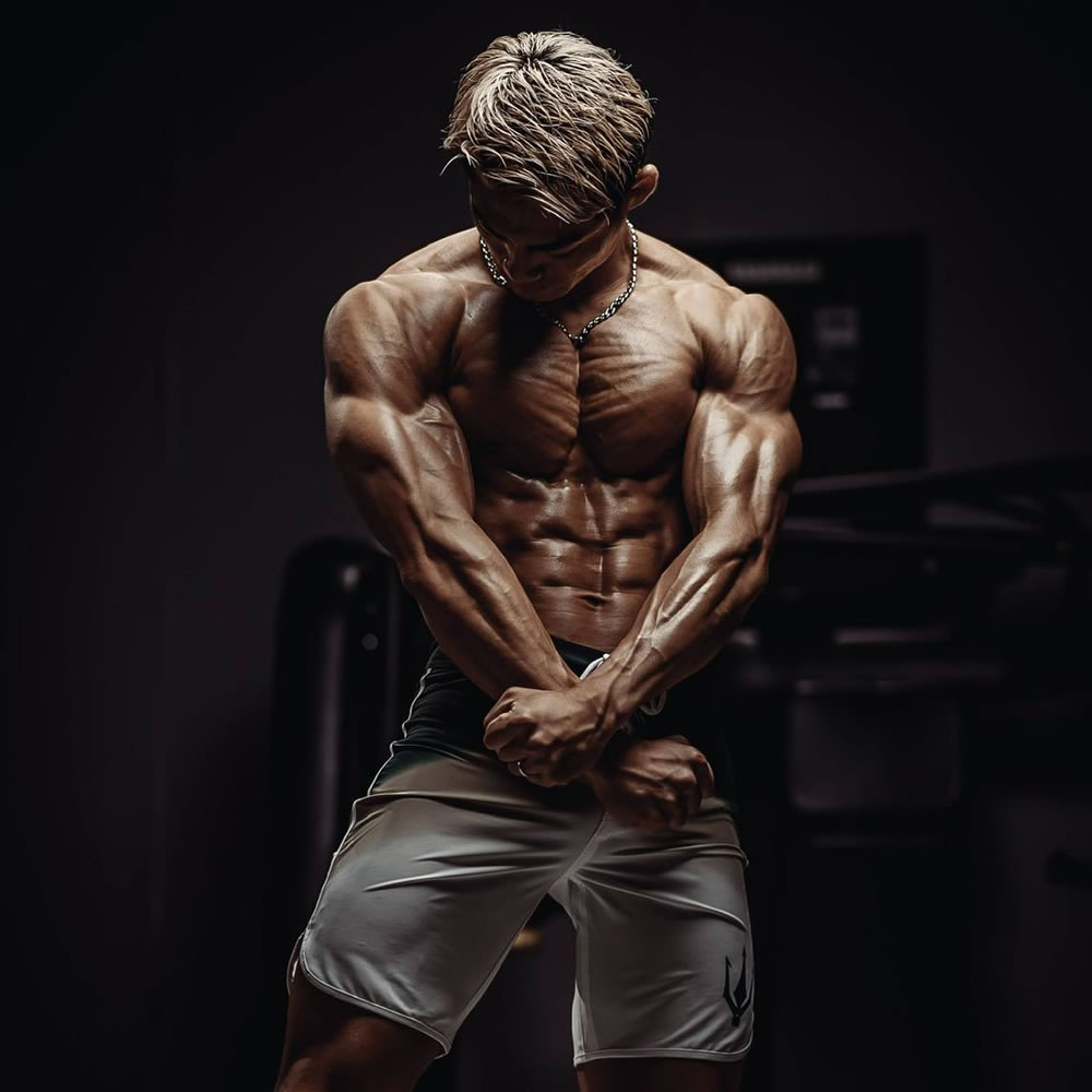 Light Physique ライトフィジーク